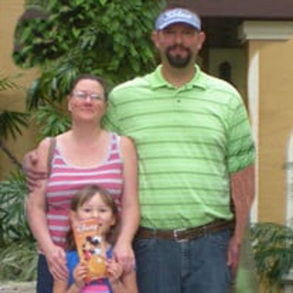 Justin, Amanda, Kendall Langdon Committal Service