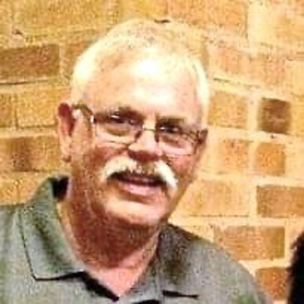 Wayne  White Jr.