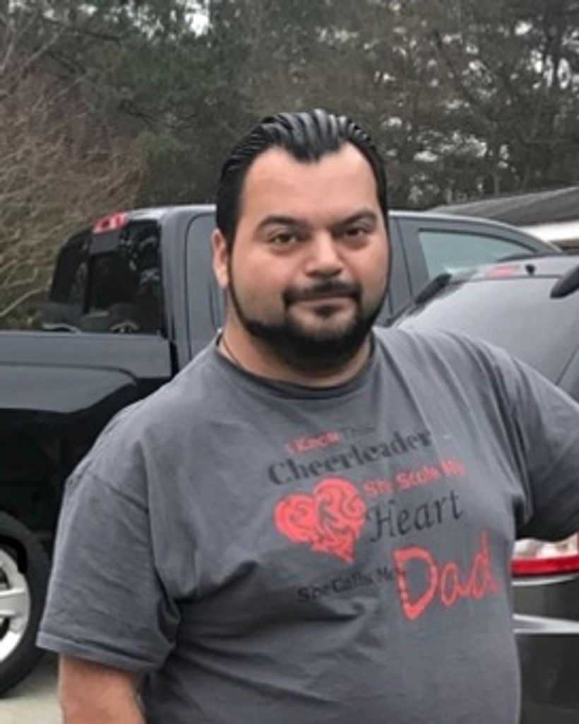 Gil Armando Vilchis Profile Photo