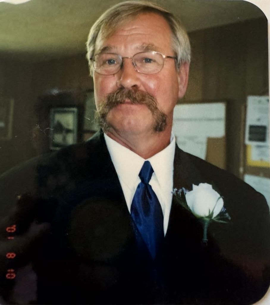 Dennis Lee Smith Profile Photo