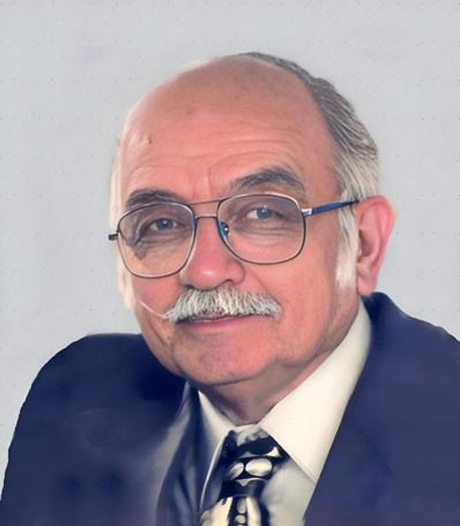Omar Mora Profile Photo