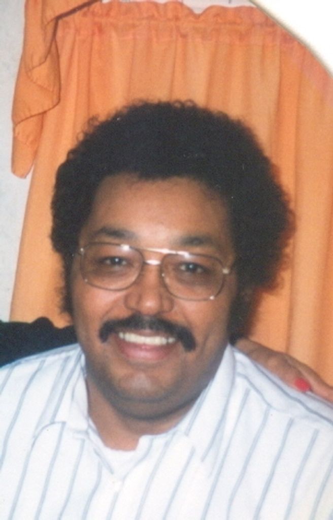 Ralph Saunders Lindsey Profile Photo