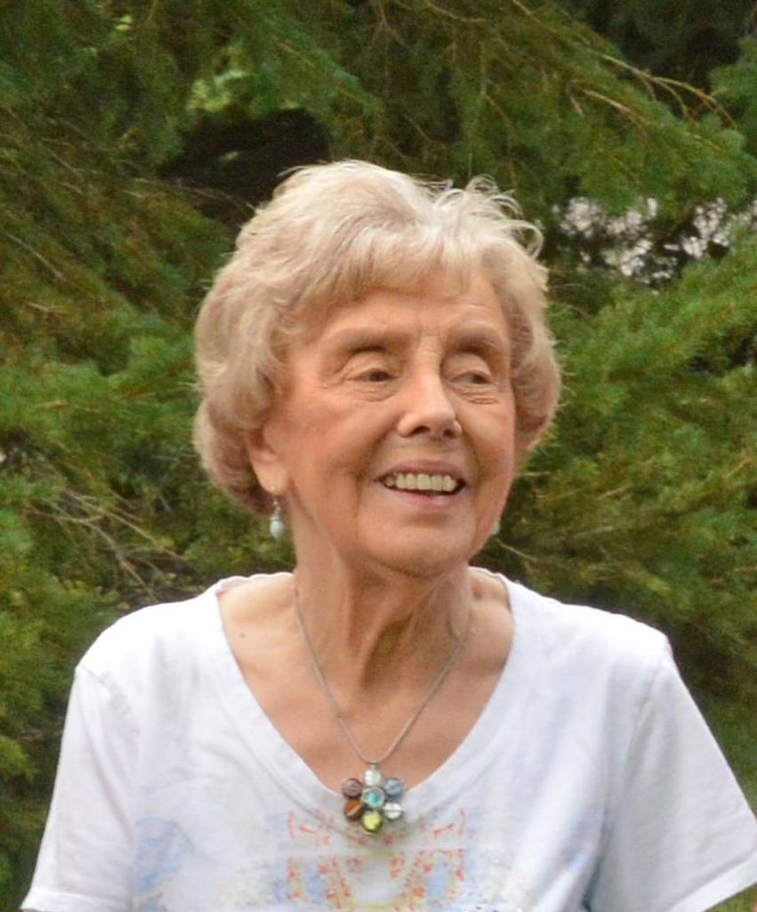Joan Brissette Profile Photo