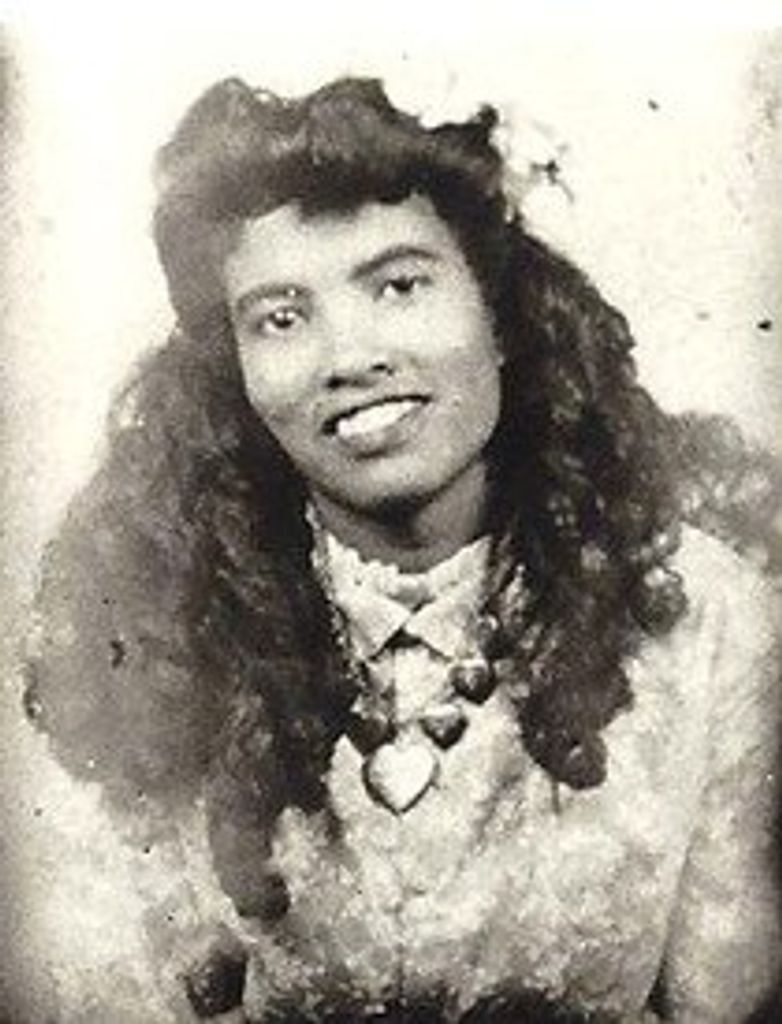 Lucille (Mobley)  Huey