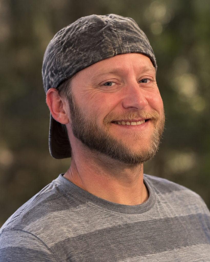 Daniel "Dan" Caveye
