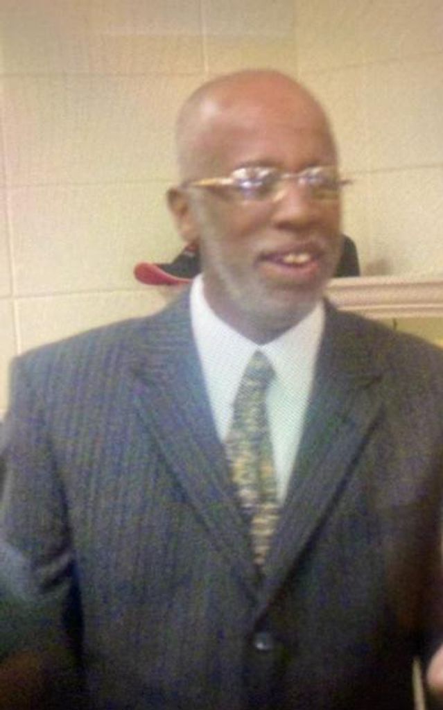 Freddie Toliver Profile Photo