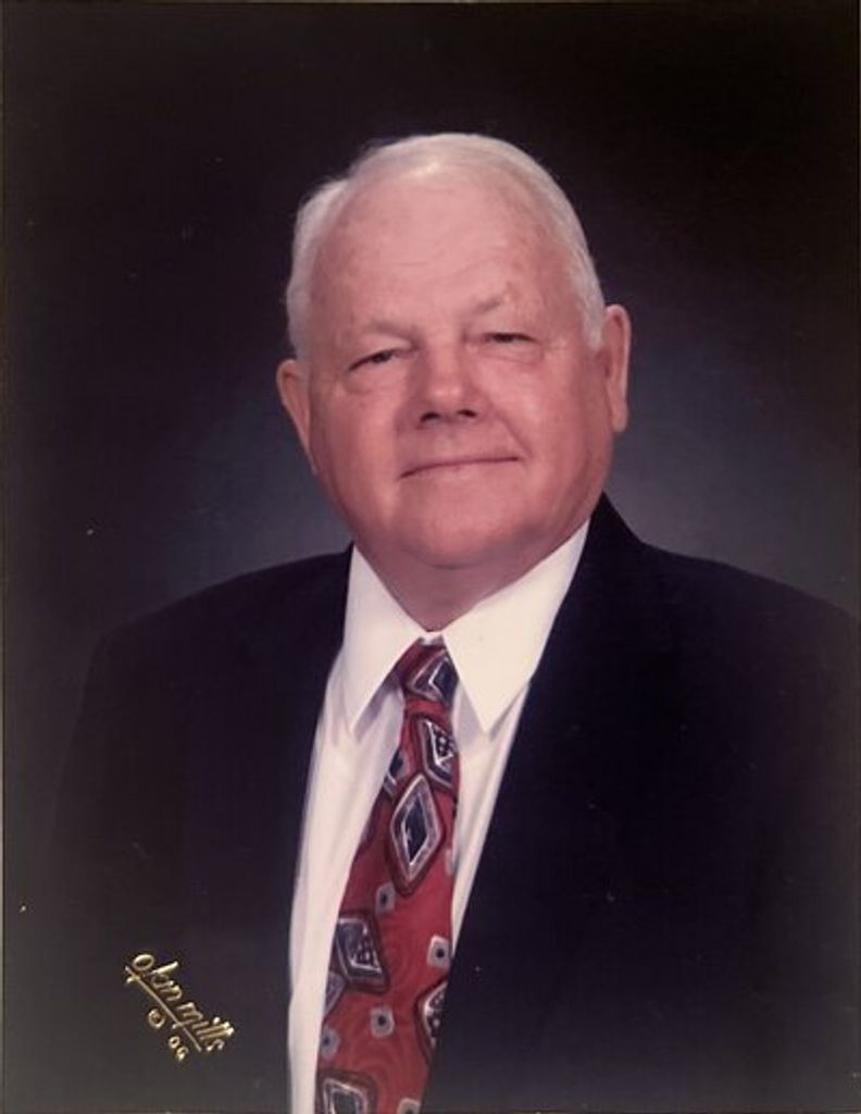 Christopher Elkins Tomlinson Profile Photo