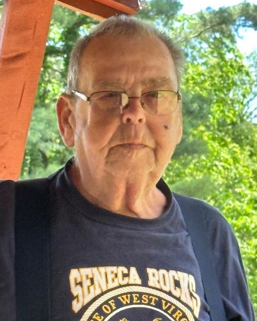 Thomas Dean Foster Profile Photo