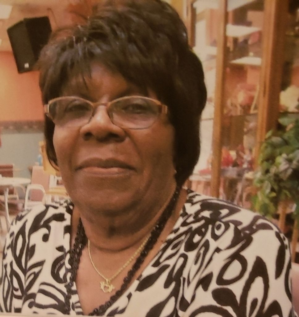 Edna M Colvin Profile Photo