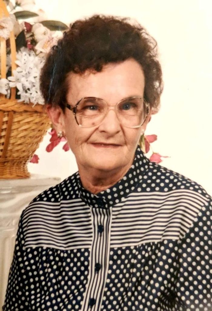 Helen C Hawk Profile Photo