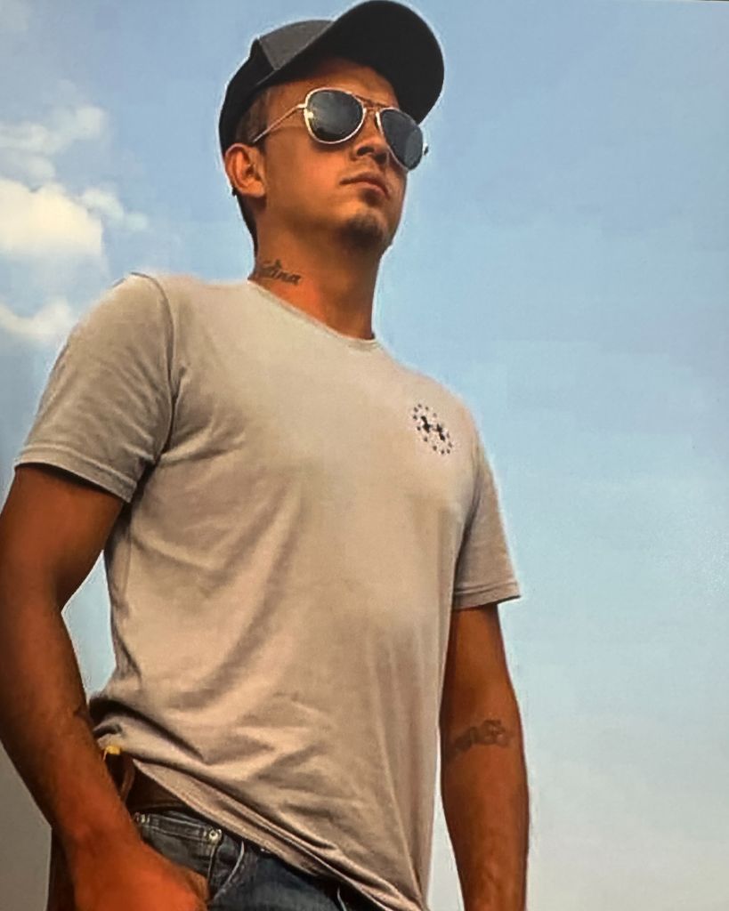 Luis C Perez