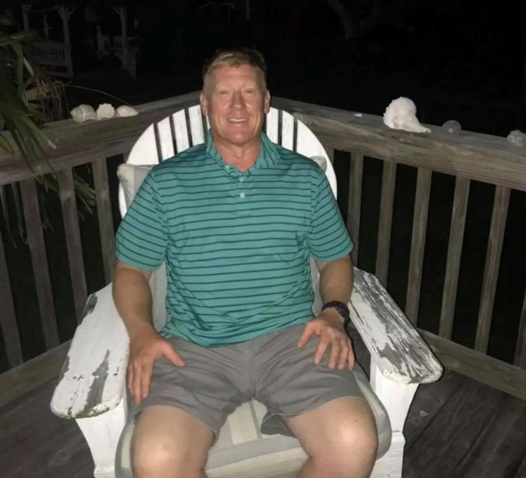 Christopher Mead Robbins Profile Photo