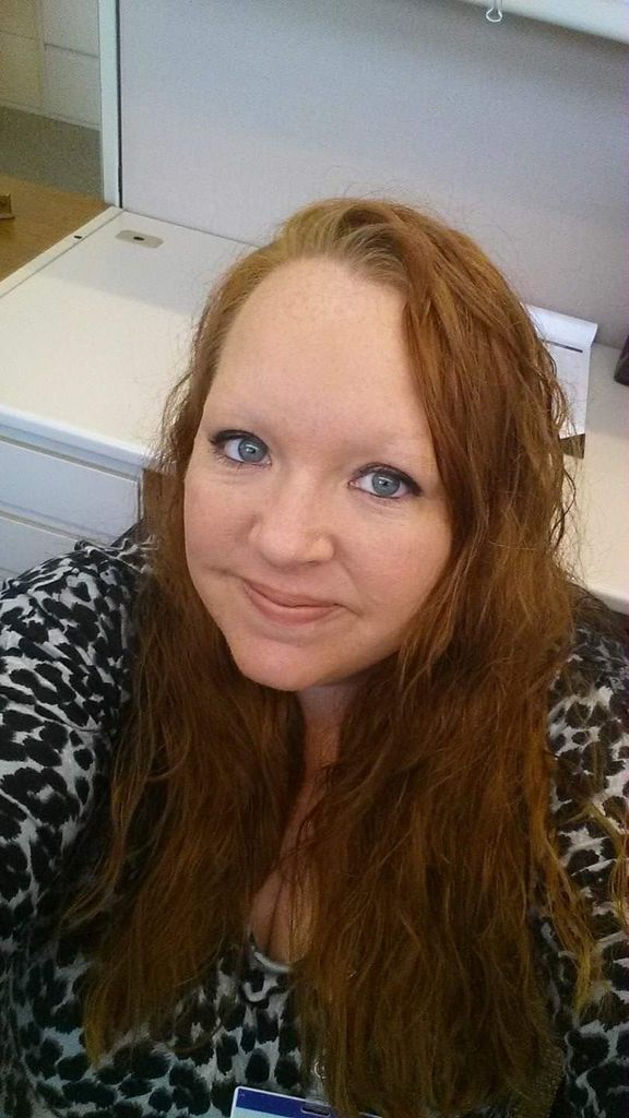 Amanda R. Tarter Profile Photo