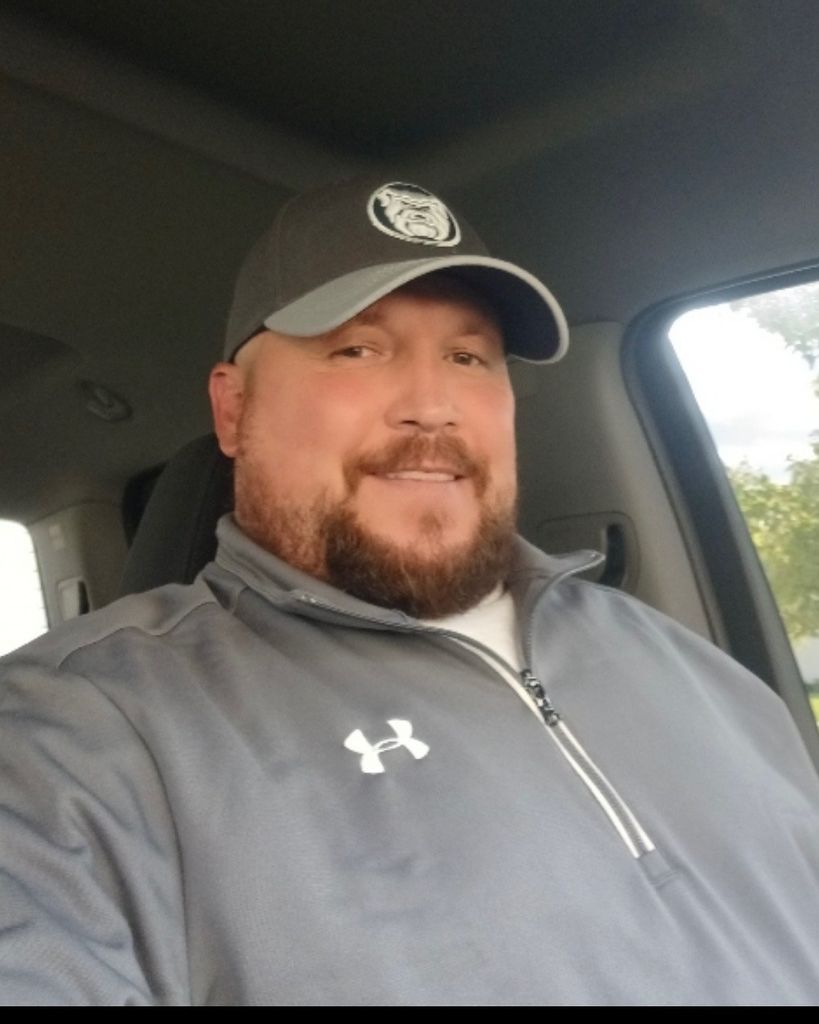 Christopher "Chris" Arnold McCutchen