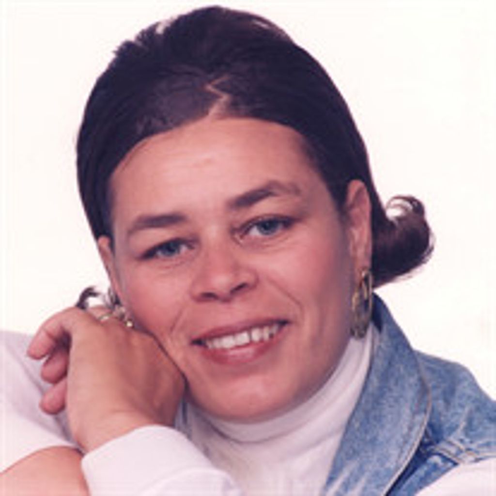 Mrs. Tina Howard- Storey Profile Photo