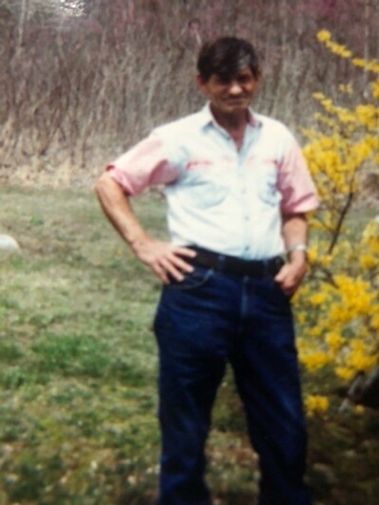 Link Troxell Profile Photo