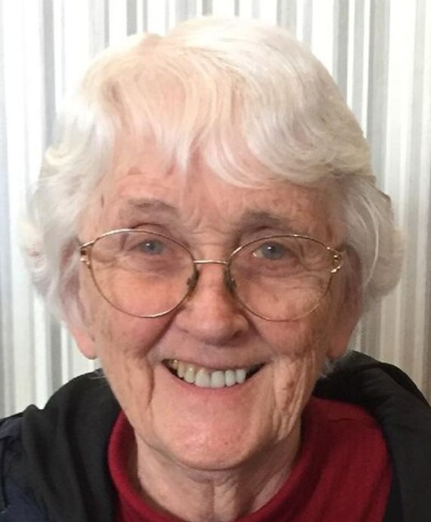 Violet May Sayles Profile Photo