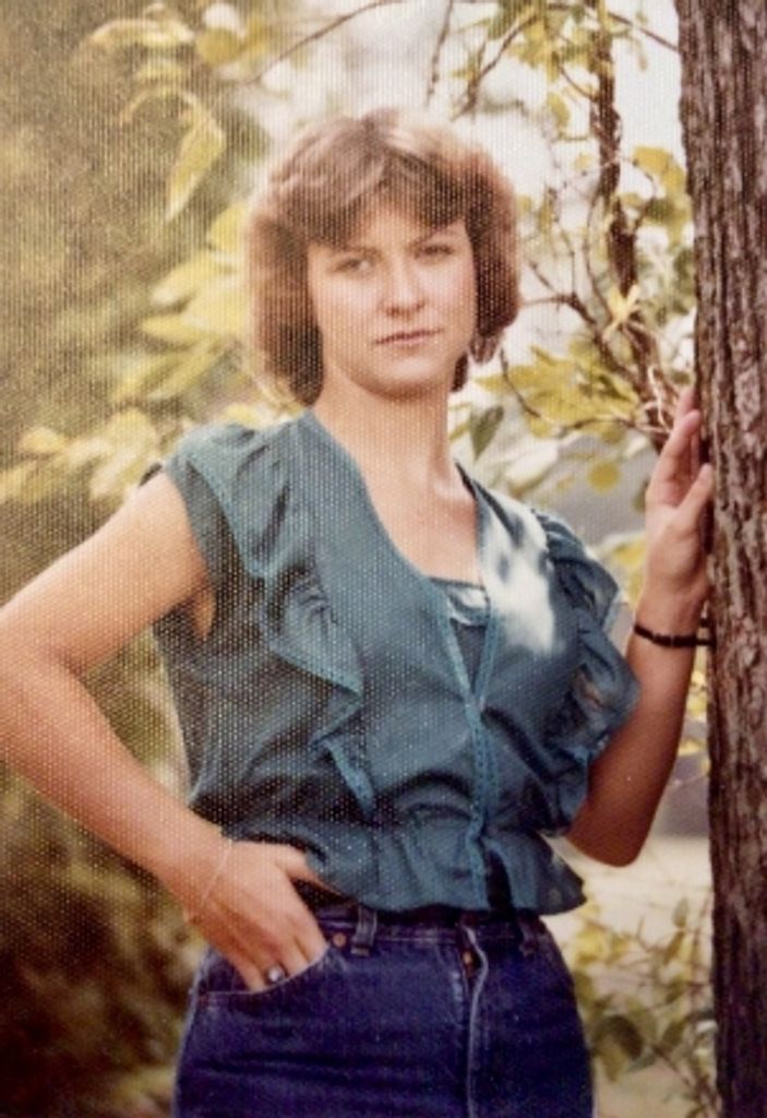 Lori  Lynn Esposite