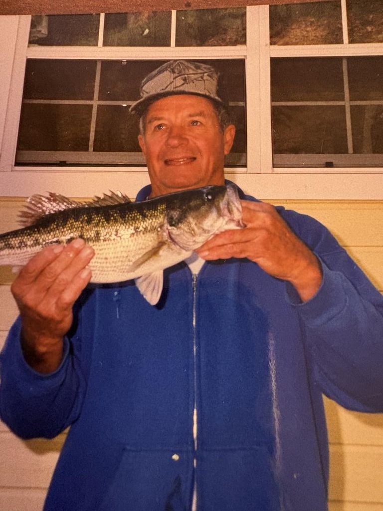 Charles Ray Phillips Profile Photo