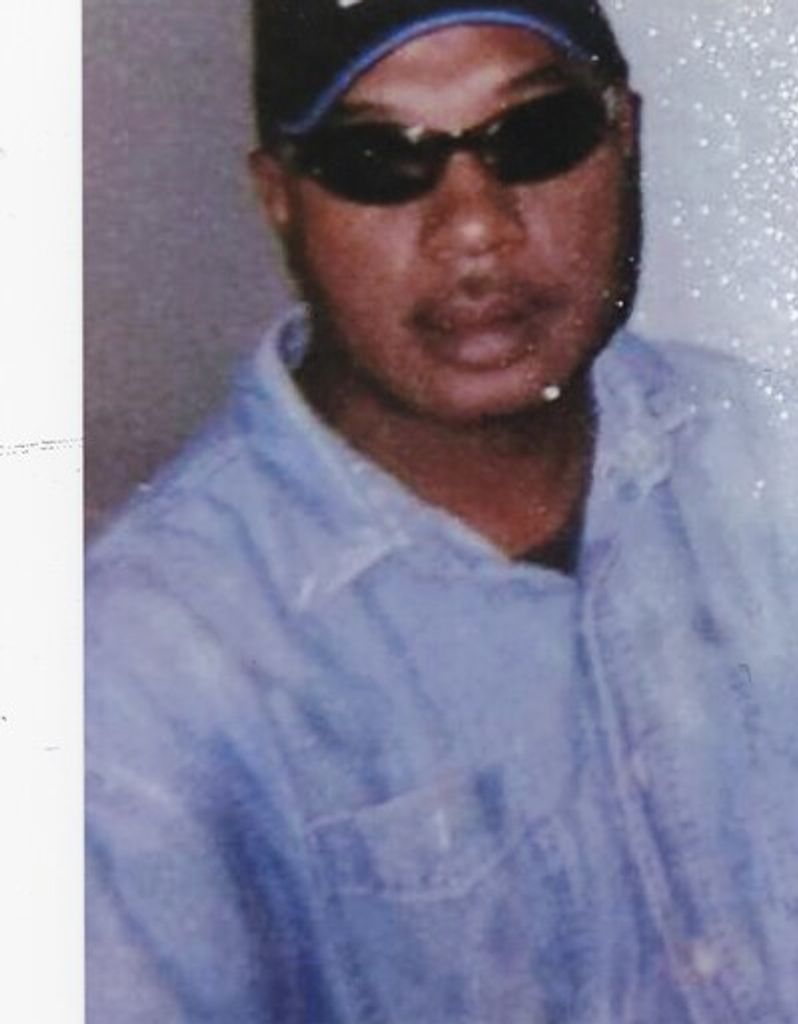 Chester Louis Garrett Jr. Profile Photo
