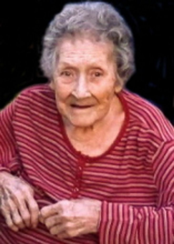 Aline Coates