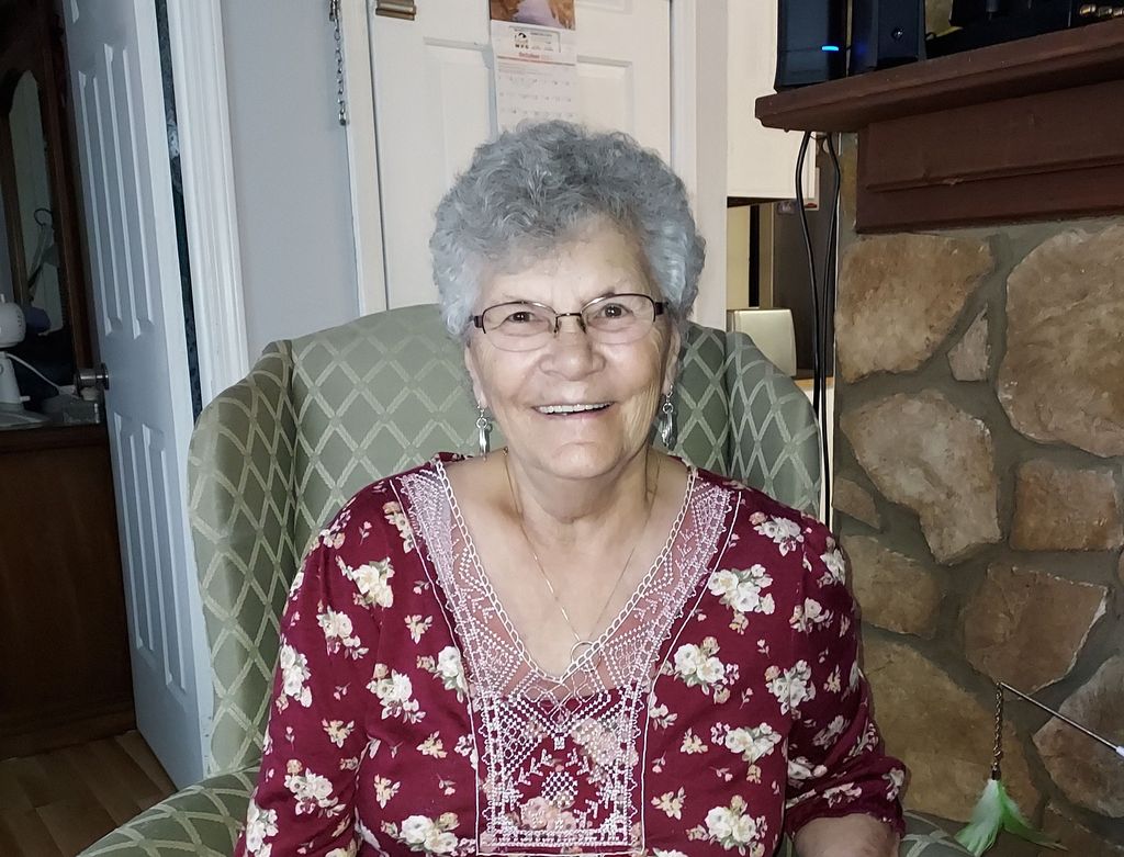 Gloria Bellegarde Profile Photo
