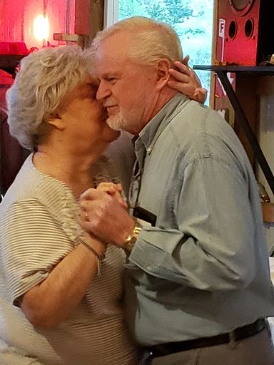 Sheila Raney photo gallery thumbnail 43 of 159