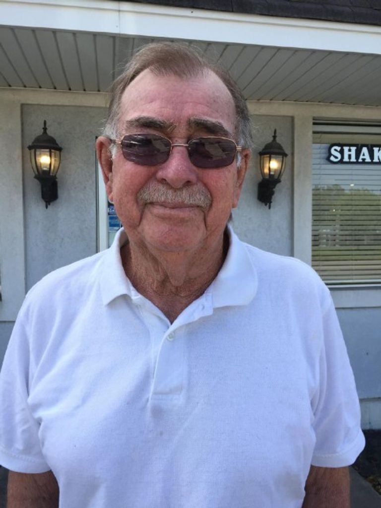 Deloren "Pee Wee" Muldrow Lloyd Profile Photo