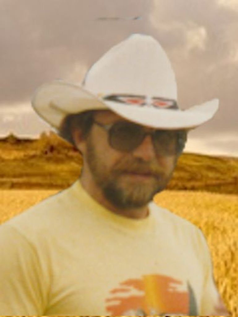 Thomas J. Hoelzel