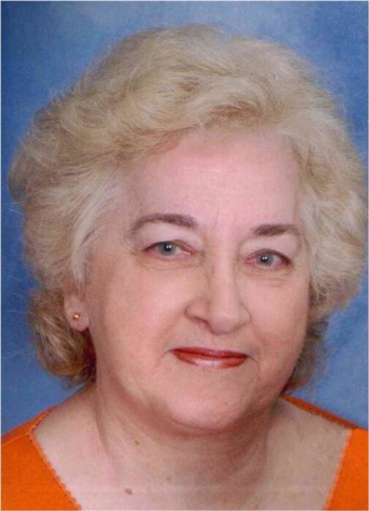 Linda (Shelley)  Hunter