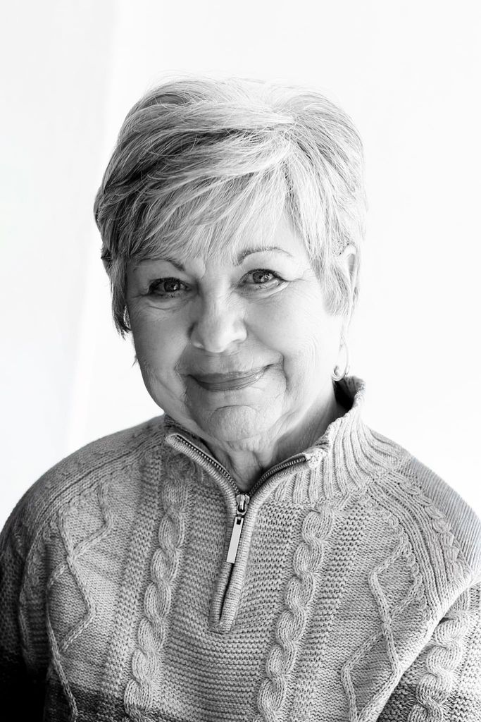 Donna G. (Bealer) Leyden