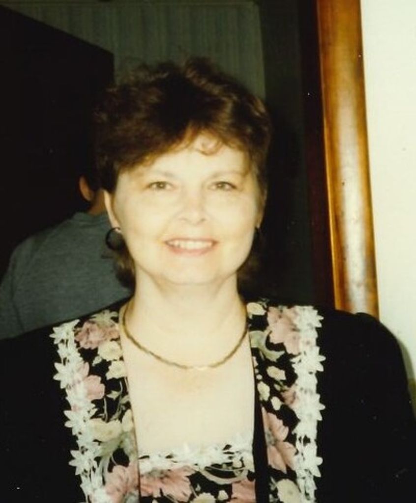 Earlene Smith Profile Photo