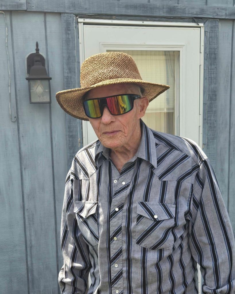 Dale Leon Hooker Sr.