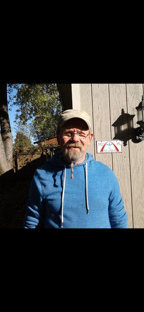 Darrell Ray Sanders Profile Photo