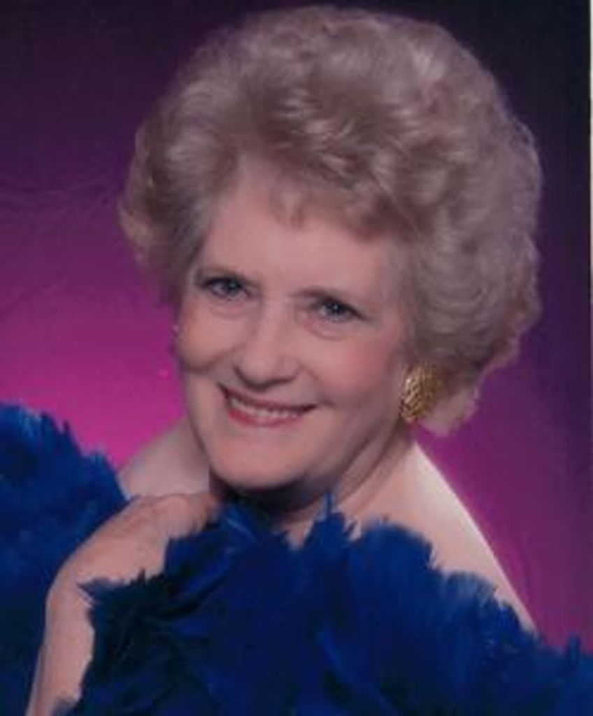 Daphne Hollaran Scoggins Profile Photo