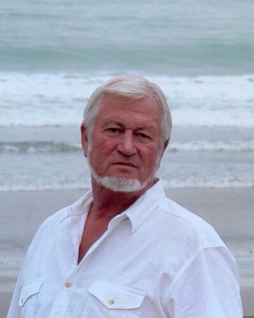 Dick Wayne Lewis Profile Photo