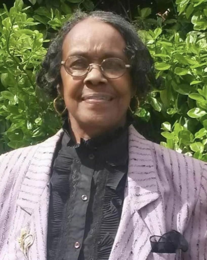 Mattie Beall Holloway Profile Photo