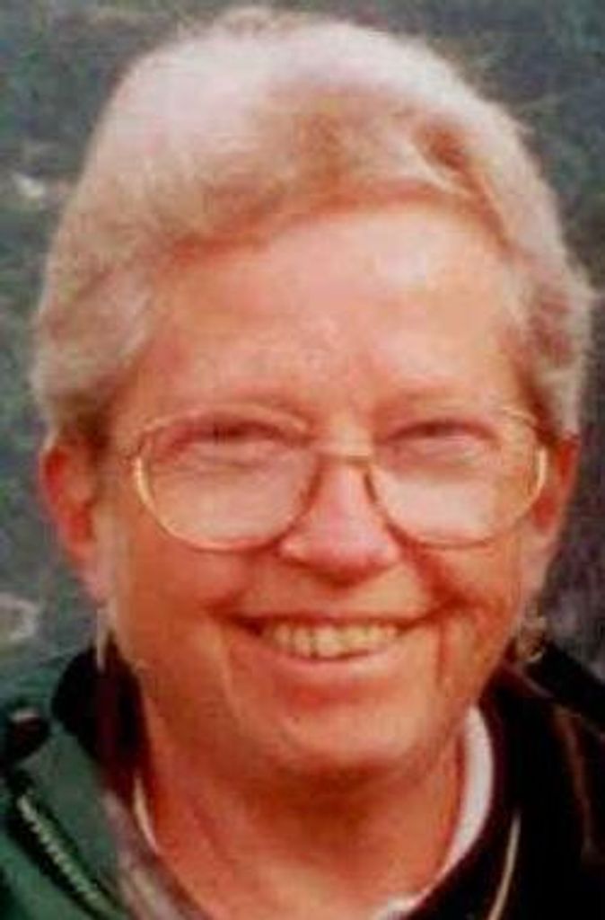 Margaret Louise (Mahoney) Hynes