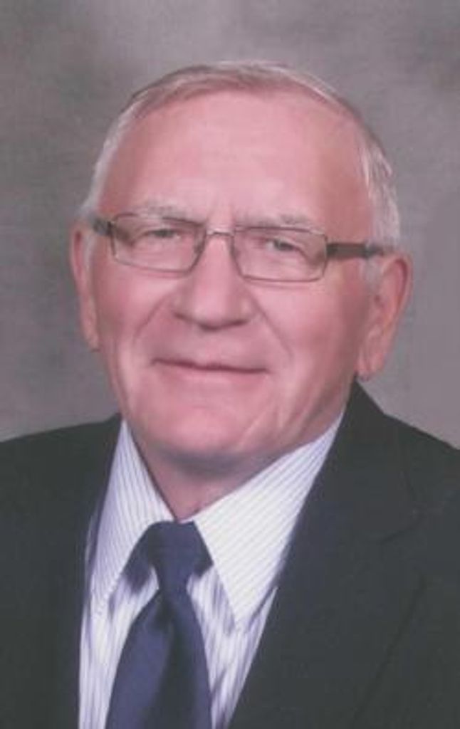 Tony Sperle Profile Photo