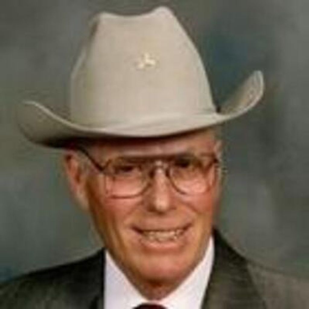 Lloyd M. Hansen Profile Photo