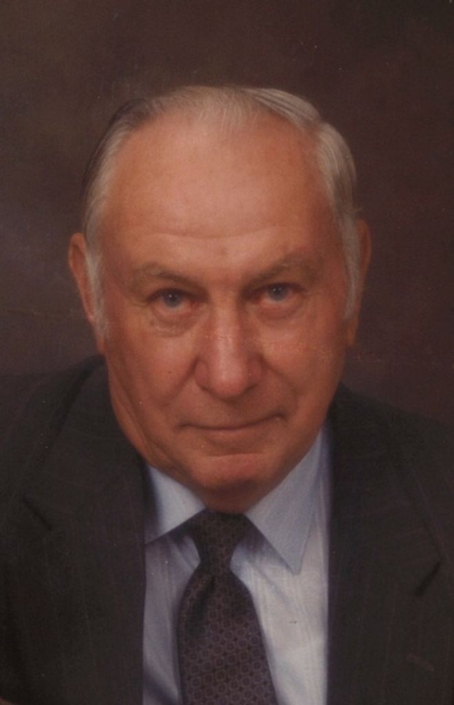 Robert W Netolicky Profile Photo