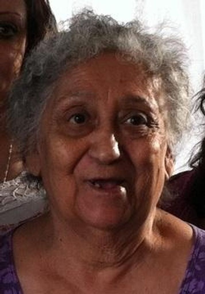 Inez Schrader