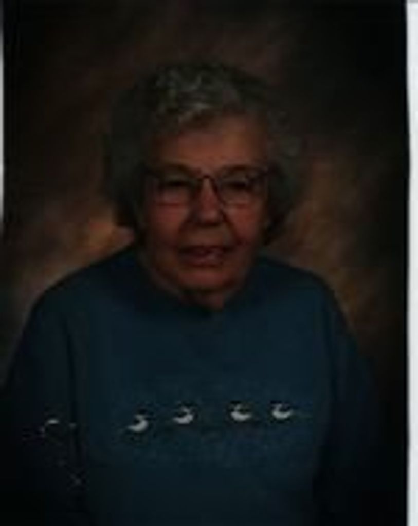 Rosie Breit Profile Photo