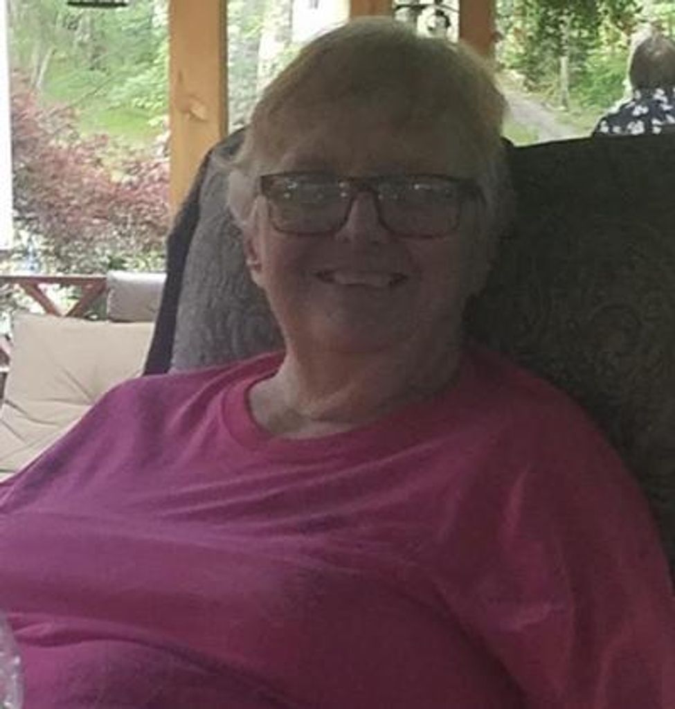 Mary "Maxine" Lilly-Gillenwater Profile Photo