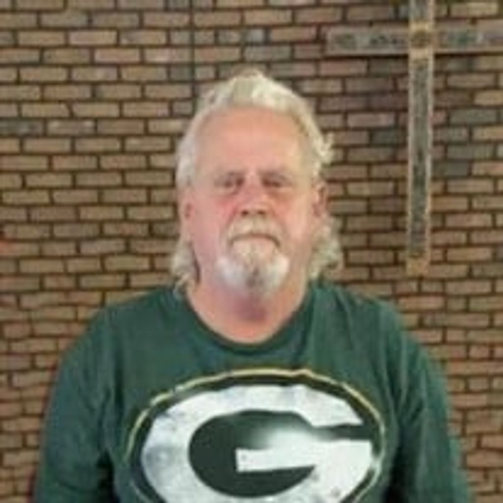 Robert W. Carnes