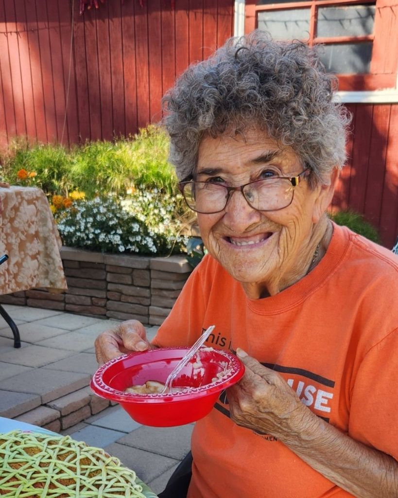 Maria Esther Montoya