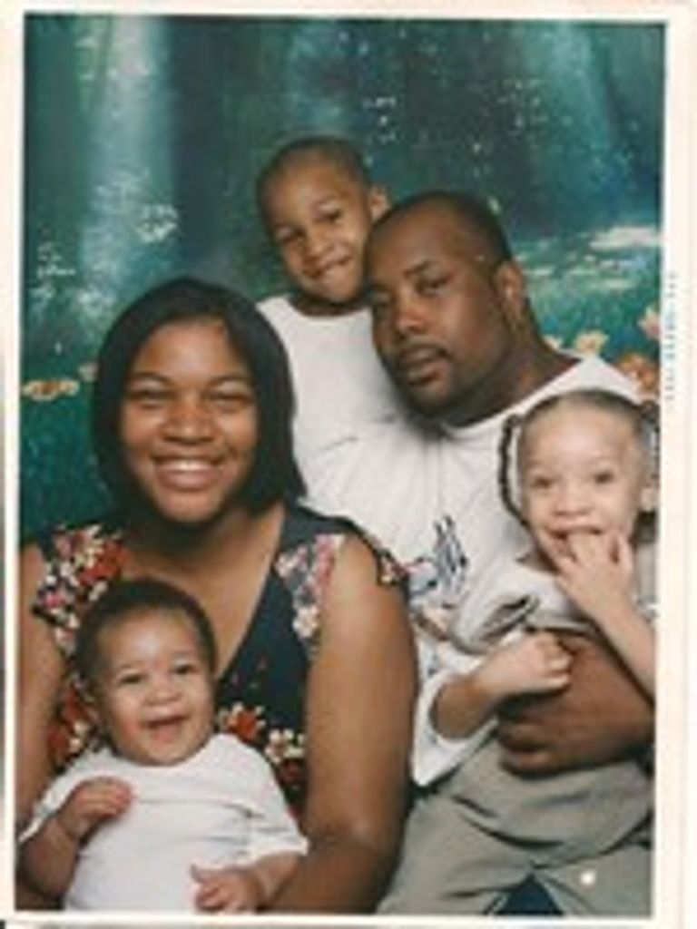 Damien Lateef Tucker