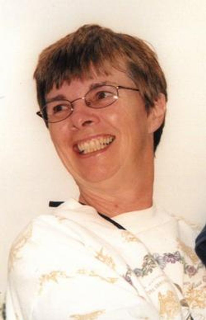 Joan Lucia Profile Photo