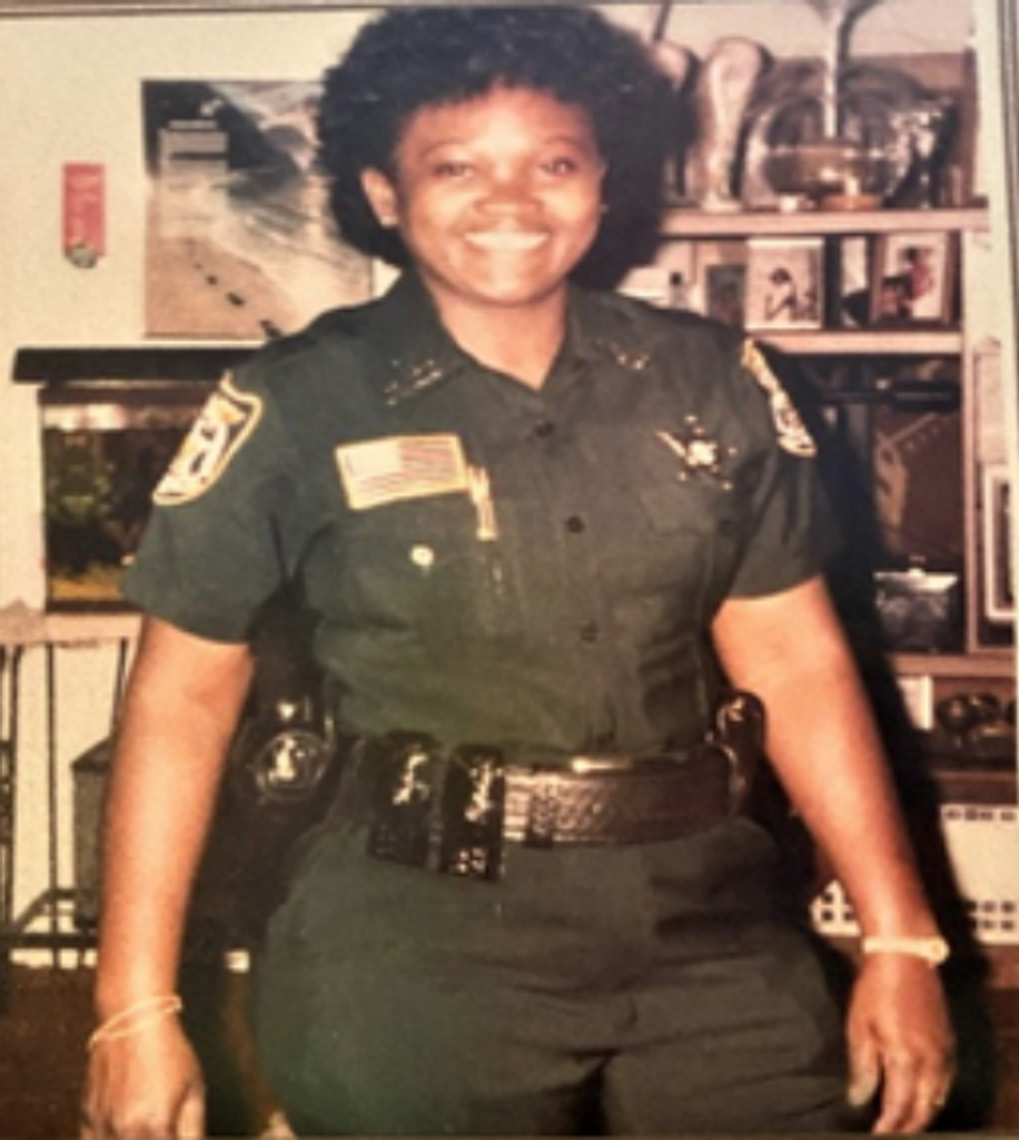 Ms.Evette Jenkins