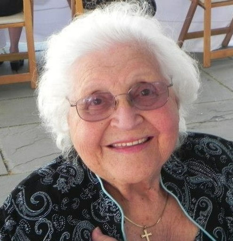 Amelia "Amy" (Mehos) Brown